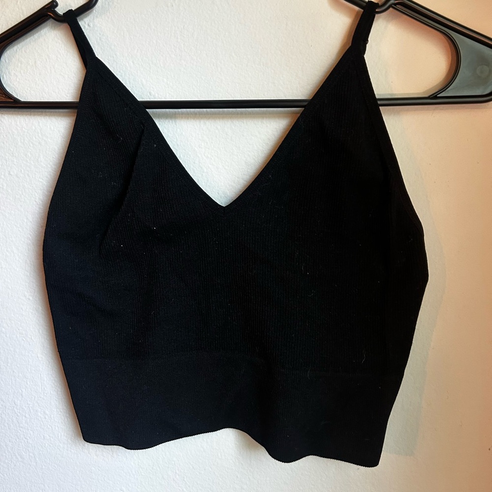 Bozzolo Ribbed Black Top